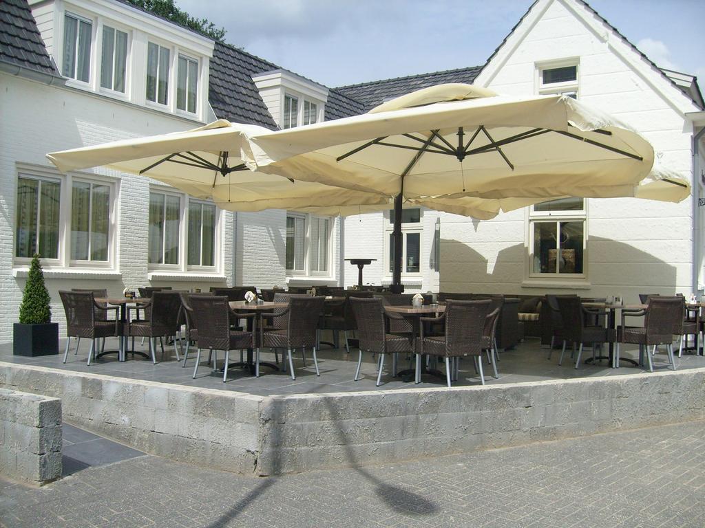 Hotel Brasserie Oud Maren Maren-Kessel Exterior foto